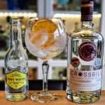 Gin og Tonic med Crossbill Gin