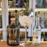 Gin og Tonic med SKOG Gin Oak Aged