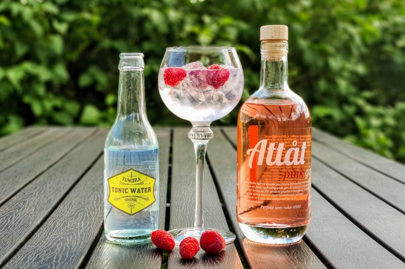 Gin Tonic med Attåt Pink Gin