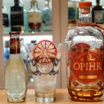 Opihr European Edition Aromatic Bitters med ingefærøl.