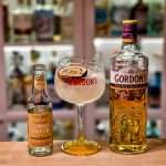 Gin Tonic med Gordon’s Tropical Passionfruit Gin og pasjonsfrukt