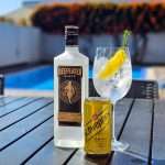 Bilde av en Gin og Tonic med Black London Dry Gin