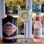 Hendrick's Flora Adora Gin og grapefruktsoda