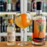 Spit-Roasted Pineapple Gin med ingefærøl