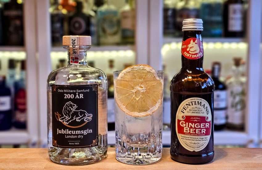Oslo Militære Samfund 200 år Jubileumsgin med ingefærøl.