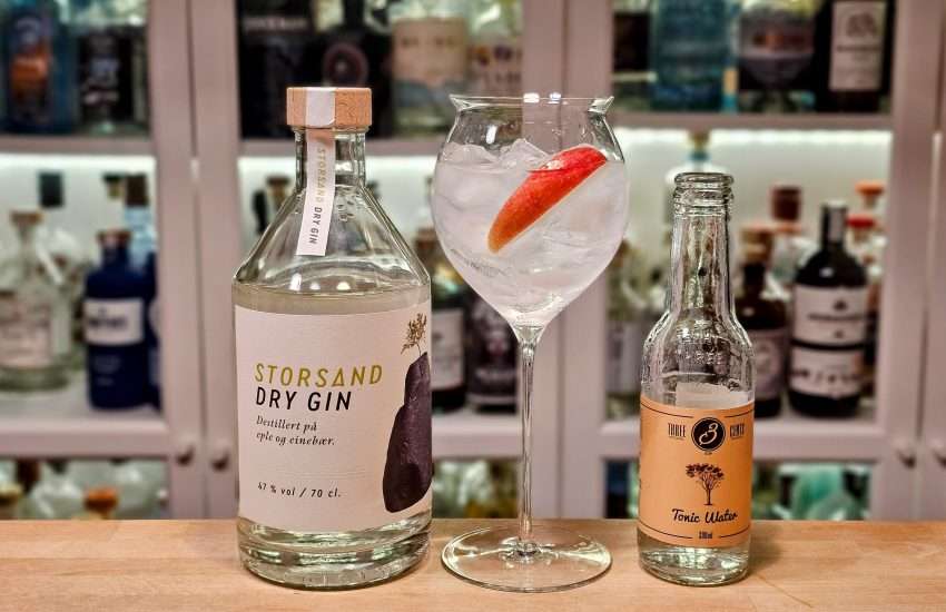 Gin og Tonic med Storsand Dry Gin