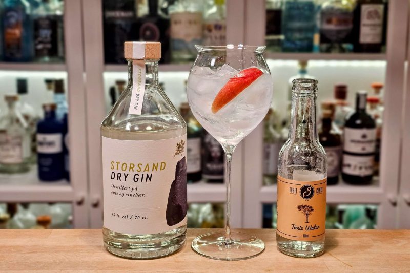 Gin og Tonic med Storsand Dry Gin