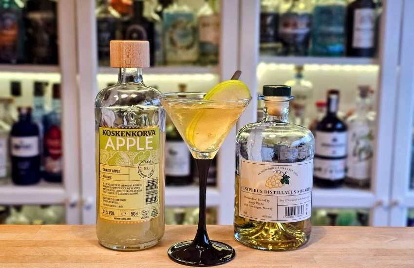 Apple Martini med Juniperus Distillatus Solaris Gin