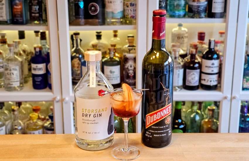 Gin og Dubonnet med Storsand Dry Gin