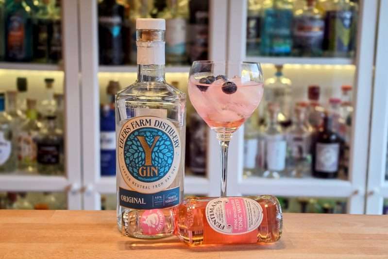 Gin og Tonic med Y-Gin Original