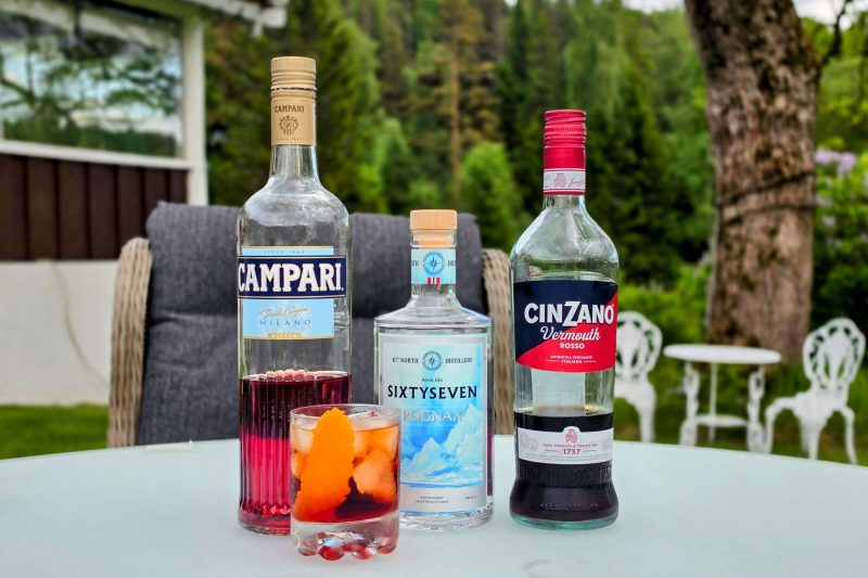 Negroni med 67° North Distillery Sixtyseven Rognan Arctic Gin