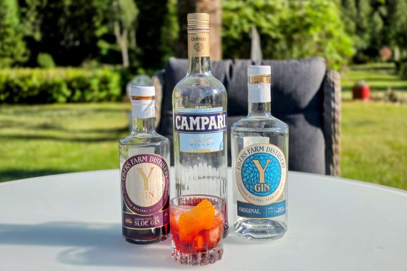 Negroni med Y-Gin Cognac Cask Sloe Gin