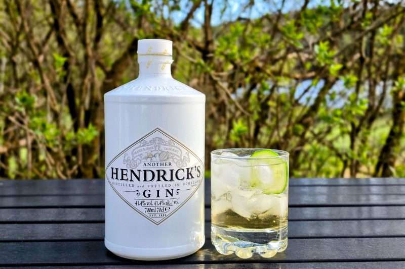 Elderflower Negroni med Another Hendrick’s Gin