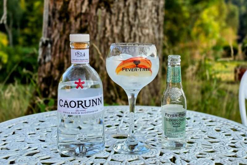 Gin og Tonic med Caorunn Gin