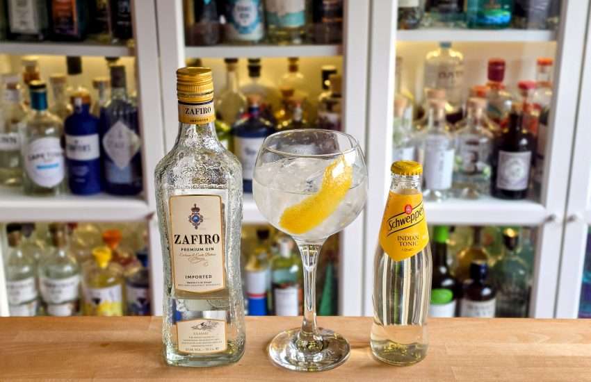 Gin og Tonic med Zafiro Gin