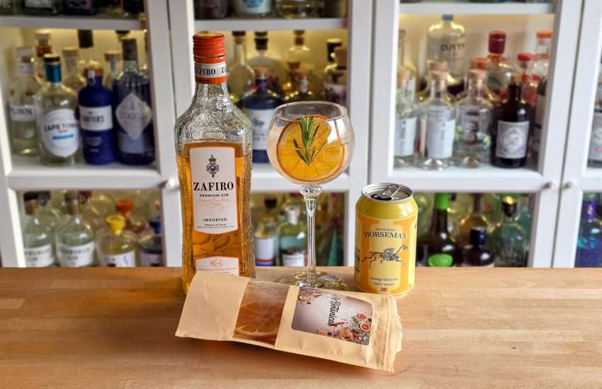 Gin og Tonic med Zafiro Orange Gin