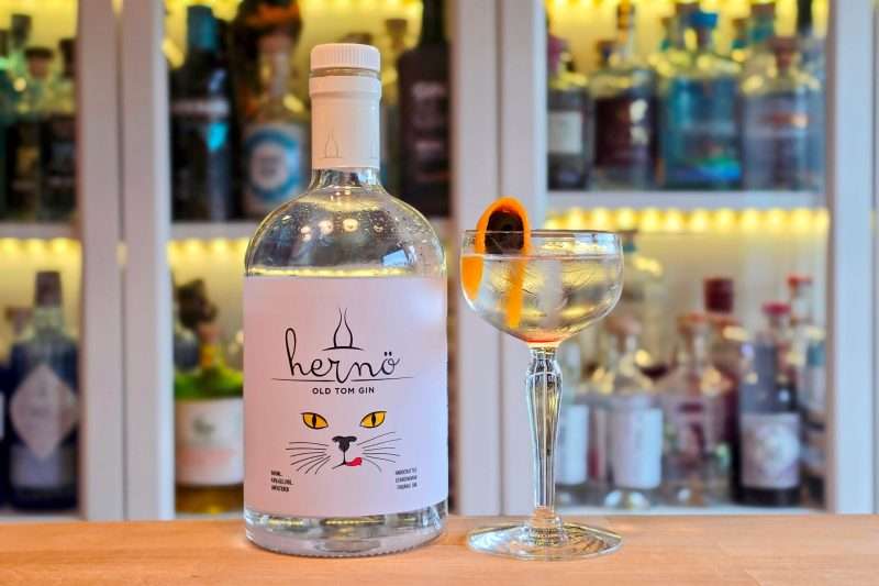 Tuxedo No 2 med Hernö Old Tom Gin