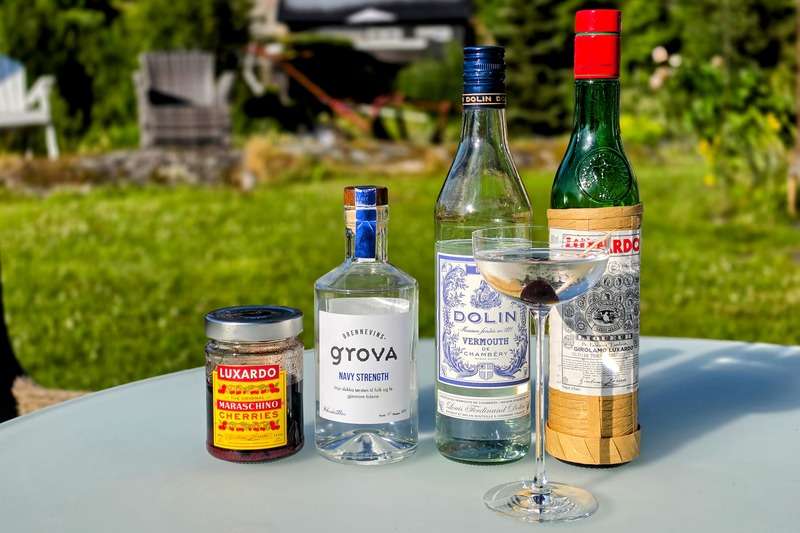 Starlight Reverse Martini med Brennevinsgrova Navy Strength Gin